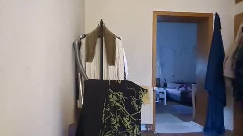 Betty Bellucci online show from October 24, 6:43 am