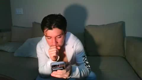 HotBlades18 online show from March 18, 3:09 am