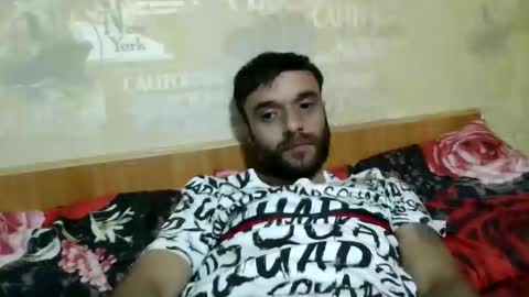 Snapshot of hotbodyboy879506 chatting on May 26, 12:06 am Mihai online show from May 26, 12:06 am