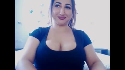 hotboobsmaya online show from September 22, 8:38 am