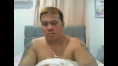 Snapshot of hotboyasian27xx chatting on July 27, 11:39 am hotboyasian27xx online show from July 27, 11:39 am