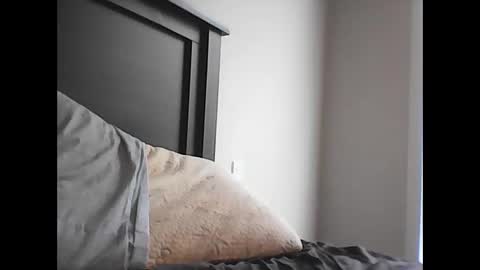 hotcanadianguy94 online show from February 21, 6:53 pm