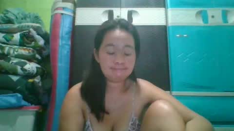 hotchicks4uxx online show from March 12, 12:20 am