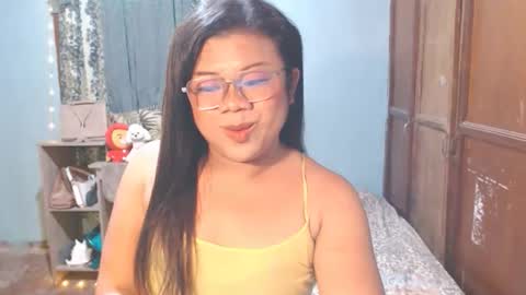 Snapshot of hotcumduo_goddess chatting on April 25, 2:03 pm hotcumduo_goddess online show from April 25, 2:03 pm