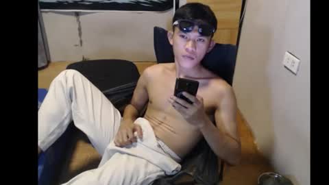 Snapshot of hotcuteasianxx chatting on October 23, 8:35 am hotcuteasianxx online show from October 23, 8:35 am