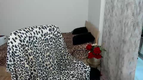 Snapshot of hotdelightsxy chatting on May 12, 8:06 pm KRISS LUNA online show from May 12, 8:06 pm