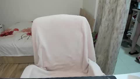Snapshot of hotdelightsxy chatting on June 11, 9:57 pm KRISS LUNA online show from June 11, 9:57 pm