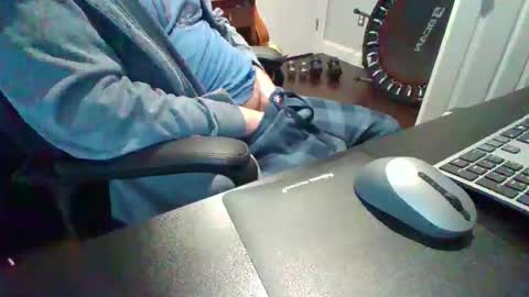 hotdog1124 online show from February 16, 12:34 pm