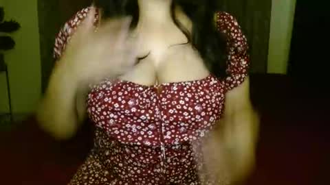 Eliza i dont show face in any show online show from April 18, 9:15 pm