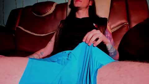 axell online show from November 14, 7:01 pm