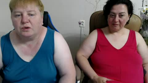 Snapshot of hotfiremommy chatting on June 26, 6:56 pm LimonkaFire online show from June 26, 6:56 pm