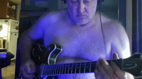 Snapshot of hotforteacher1977 chatting on May 7, 6:08 am Smoochface online show from May 7, 6:08 am