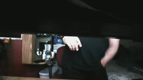 Hotfreakinstud online show from April 9, 7:47 am