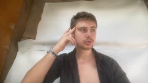 Snapshot of hotgentleman_3003 chatting on June 30, 8:48 am William online show from June 30, 8:48 am