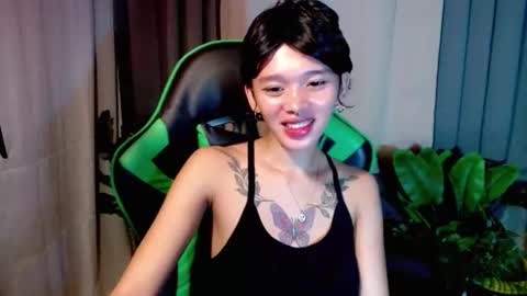 hotgirlronaxx online show from December 14, 2:28 am