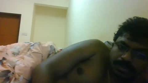 hotgluteus4321 online show from January 14, 3:15 pm