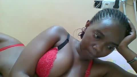 Queen online show from November 25, 7:36 pm