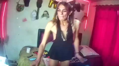 hotgui84 online show from March 24, 4:56 pm