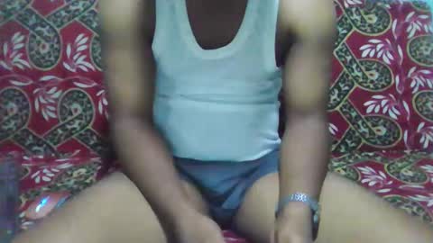 Snapshot of hotguyy001 chatting on May 22, 2:51 am hotguyy001 online show from May 22, 2:51 am