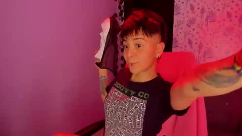 hannah online show from October 30, 2:13 am