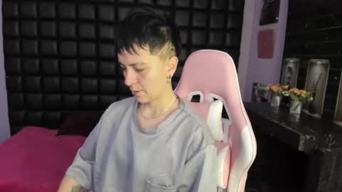 hannah online show from November 13, 12:04 pm