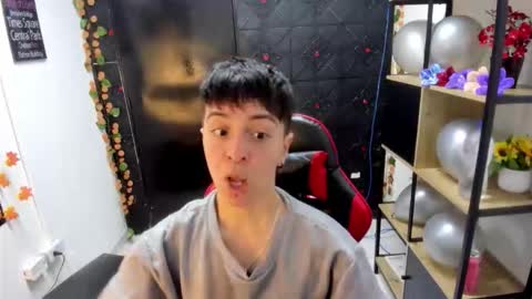 hannah online show from March 15, 2:39 am