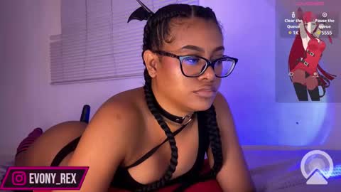 Snapshot of hotharmonies chatting on March 7, 12:26 am Rosetta and Allen online show from March 7, 12:26 am