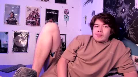 Sam and Nico online show from March 23, 3:43 am