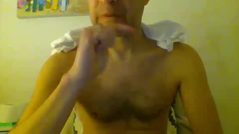 hottitan  twitter Marianoshcam online show from October 20, 8:42 pm