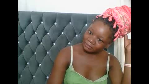 LOYCE online show from February 17, 9:17 am