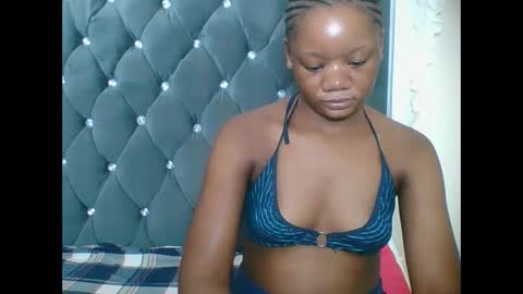 LOYCE online show from March 7, 7:33 pm