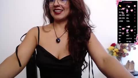 Snapshot of hotjollie chatting on July 23, 8:40 pm Jollie online show from July 23, 8:40 pm