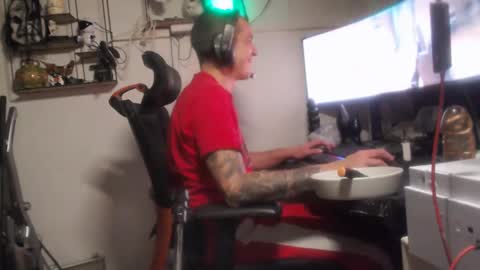 Snapshot of hotkinkytat chatting on December 17, 2:12 am hotkinkytat online show from December 17, 2:12 am