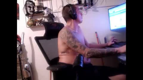 Snapshot of hotkinkytat chatting on February 12, 5:37 am hotkinkytat online show from February 12, 5:37 am