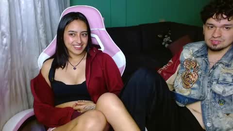 Eevee  Zoro online show from May 16, 12:40 am