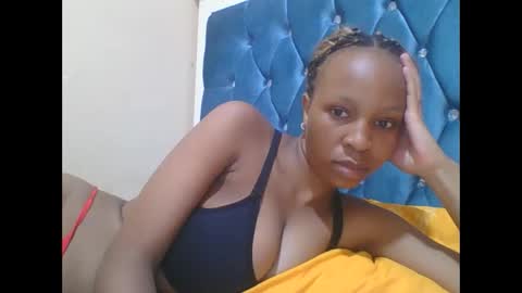 Snapshot of hotlove255 chatting on May 22, 7:26 am hotlove255 online show from May 22, 7:26 am