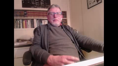 Snapshot of hotlux_54 chatting on December 28, 12:26 am hotlux_54 online show from December 28, 12:26 am