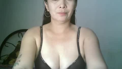 Snapshot of hotmamajen4u chatting on June 1, 1:07 am hotmamajen4u online show from June 1, 1:07 am