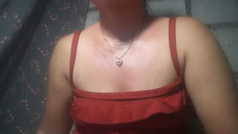 Snapshot of hotmatureladyxxx chatting on November 17, 11:05 am hotmatureladyxxx online show from November 17, 11:05 am