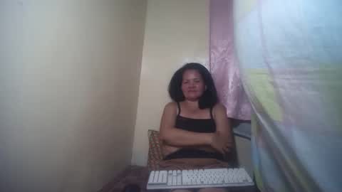 Snapshot of hotmatureladyxxx chatting on November 23, 8:58 am hotmatureladyxxx online show from November 23, 8:58 am