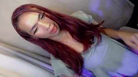 Snapshot of hotmichelle292006 chatting on June 21, 10:51 am HI its me youre lovely MICHAELA online show from June 21, 10:51 am