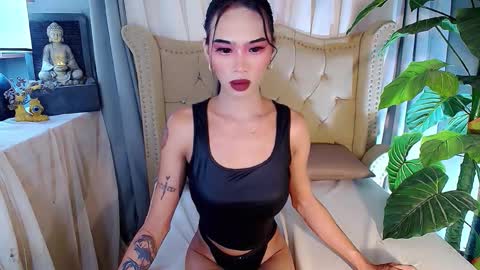 hotmidusatransontop online show from February 18, 5:36 am