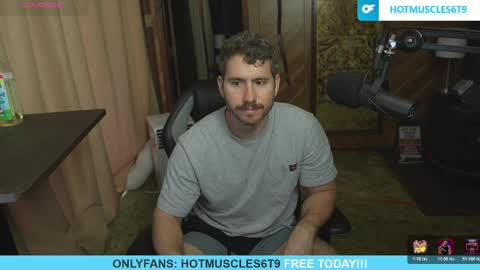 hotmuscles6t9 online show from April 2, 1:42 pm