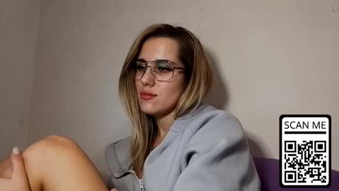 Snapshot of hotmusex chatting on December 4, 2:04 pm hotmusex online show from December 4, 2:04 pm