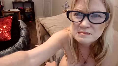 hotpepperose online show from April 30, 12:17 am