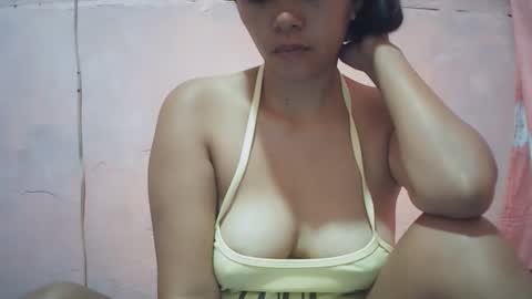 hotpink4u04 online show from October 8, 6:38 pm