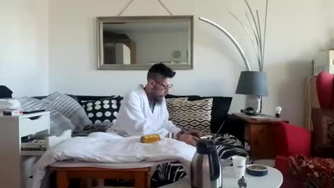 Snapshot of hotpornguys chatting on March 3, 9:37 am Hotpornguys online show from March 3, 9:37 am