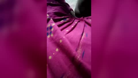 Snapshot of hotriya7985 chatting on July 2, 12:33 pm hotriya7985 online show from July 2, 12:33 pm