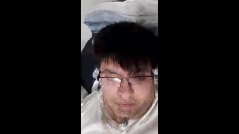 Snapshot of hotrod6970 chatting on May 15, 4:08 am hotrod6970 online show from May 15, 4:08 am