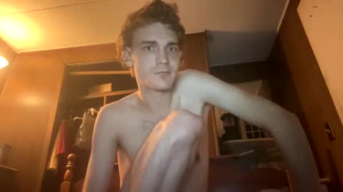 Snapshot of hotsexyricky24 chatting on February 8, 1:11 am HotSexyRicky24 online show from February 8, 1:11 am